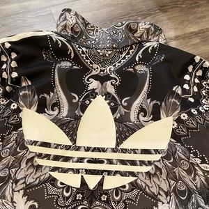 Adidas size small zip up